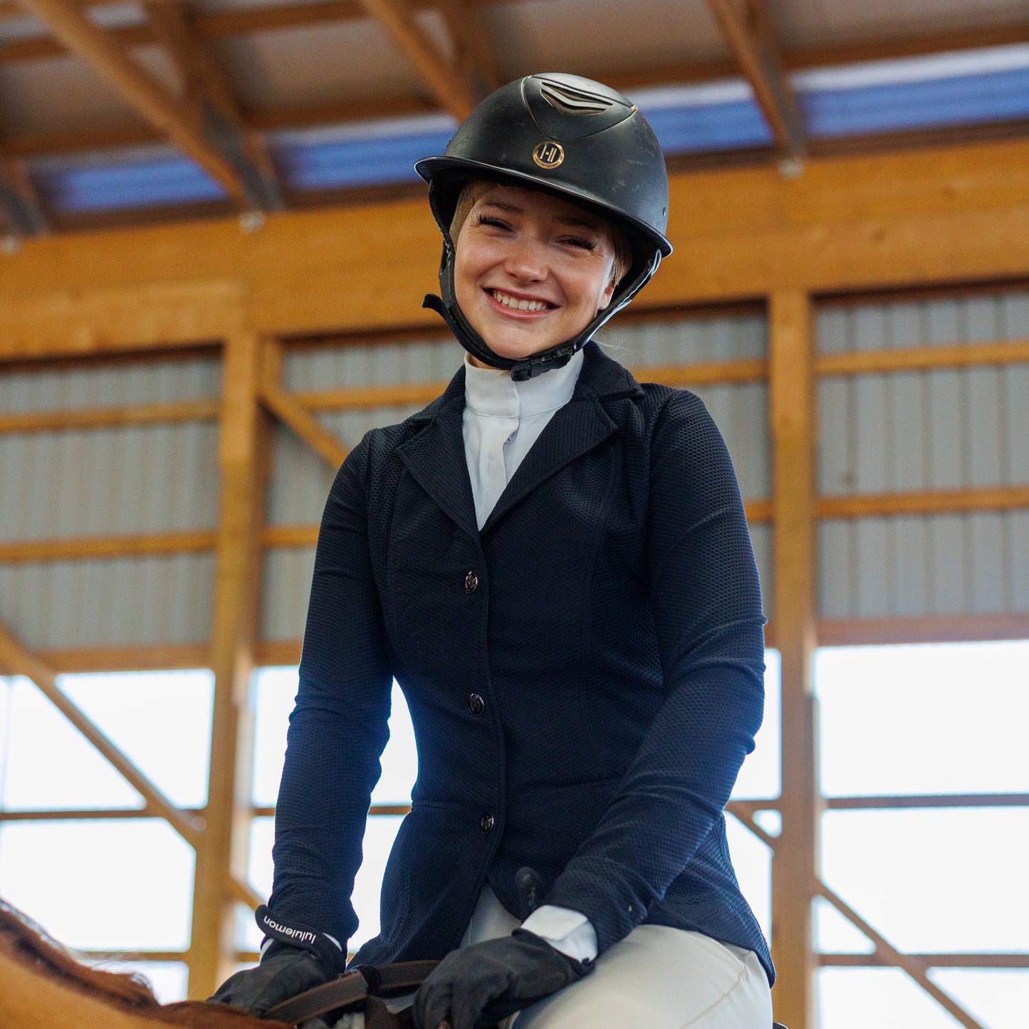 Caledon Show Shirt - CLASSIC WHITE